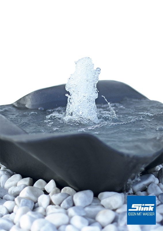Ideen mit Wasser | Gartenbrunnen, Gartenambiente, Gartenteichtechnik