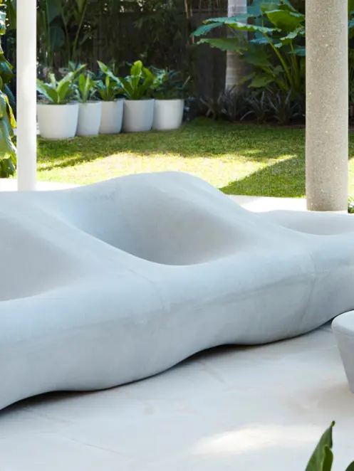 DUNE - Design by Rainer Mutsch | Die Lounge-Liege besteht aus vier Elementen, die als Einzelstücke oder modular arrangiert werden können.