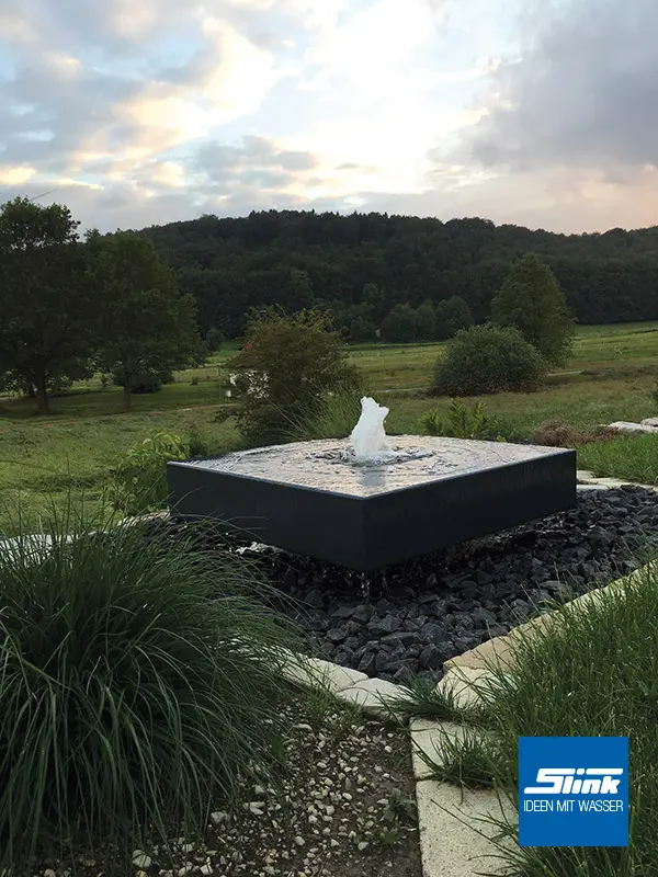 Aluminium-Gartenbrunnen Alumento 150