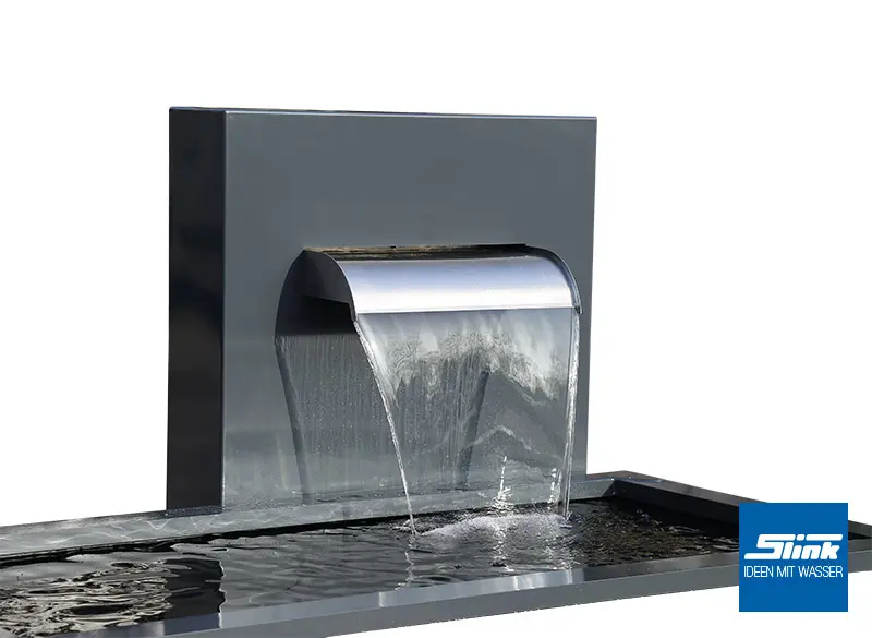 Ausstellungsstück: Wasserfall-Stele Ella weiß mit 200/100 Wasserbecken