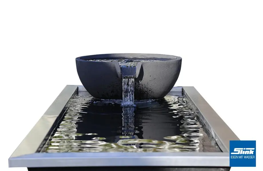 architektonisches Teichbecken, Wasserfall Wasserbecken, Gartenwasserfall, Reflecting Pool, Springbrunnen-System, modernes Design im Garten, Deko