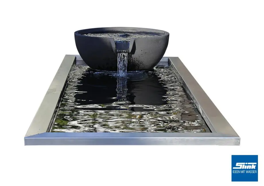 architektonisches Teichbecken, Wasserfall Wasserbecken, Gartenwasserfall, Reflecting Pool, Springbrunnen-System, modernes Design im Garten, Deko