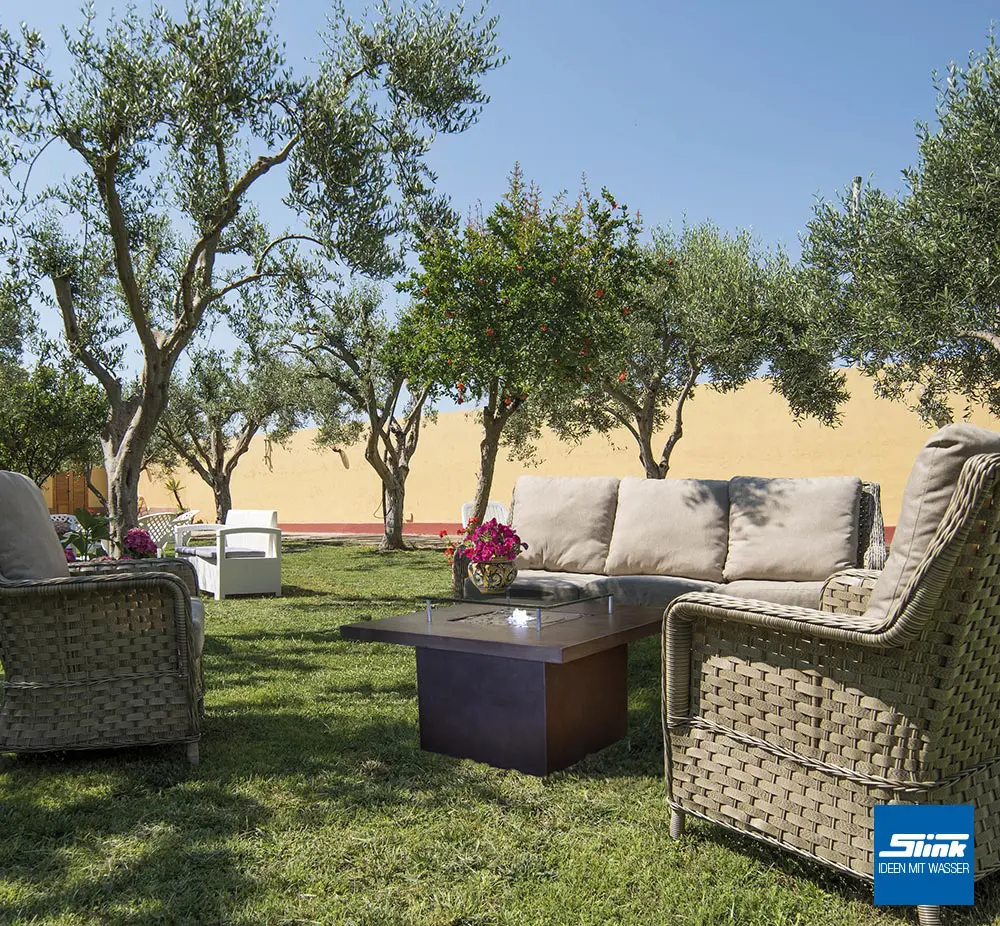 Wassertisch beton, Gartenbrunnen betonoptik, modern, bauhausstil, Tisch mit Wasser integriert