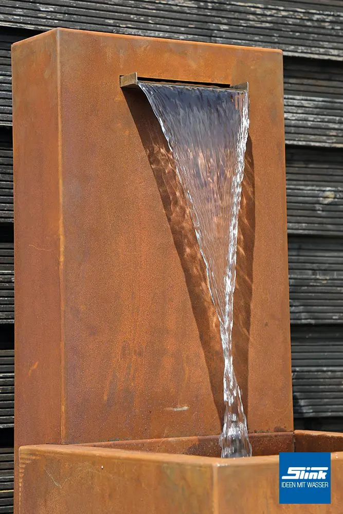 Cortenstahl-Wasserfall, Kortenstahl, Gartenbrunnen, Gartenwasserfall, Springbrunnen, Wandbrunnen, Standbrunnen Terrasse