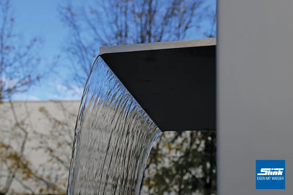 Gartenbrunnen Wasserfall, Designbrunnen., Wasserbecken GFK, rechteckiges Gartenbecken, Teichbecken formal