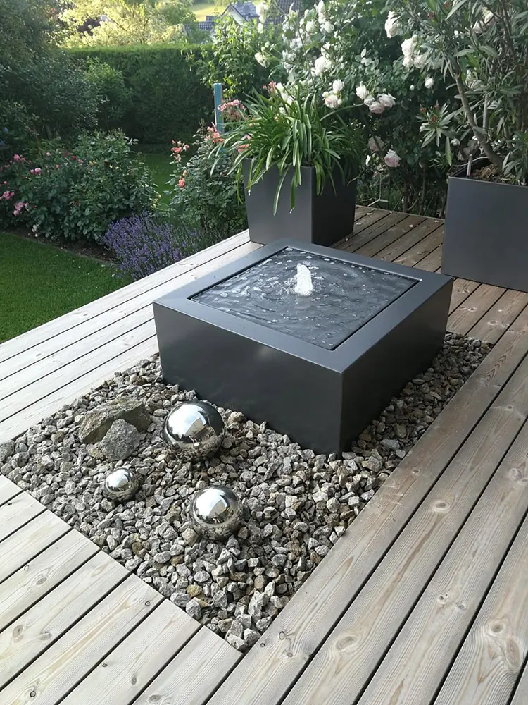 Wassertisch, Alubrunnen, Designerbrunnen, Zierbrunnen, Balkon-Brunnen, Terrassen-Brunnen, Metall, Dachterrasse