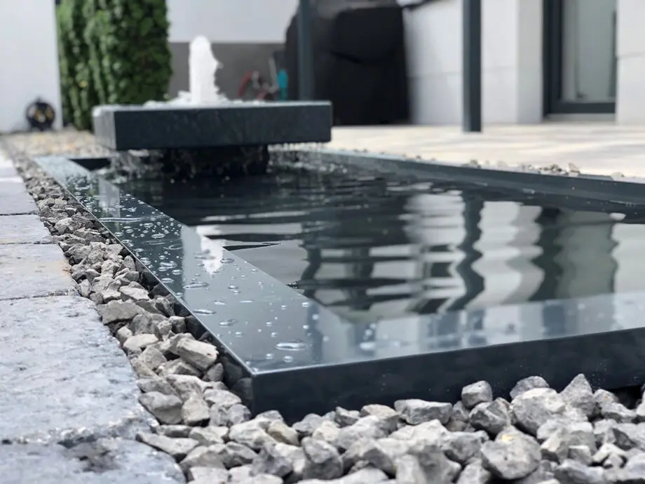 Alubrunnen; Gartendesign, architektur, Terrassengestaltung, Wasser, Garten, modern