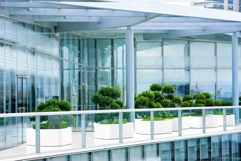 7626 Slink Cloud Pflanzgefaess modern Architektur organisch