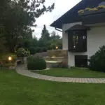 Wasserfall, Garten; Kaskade, Wasserlauf, Hauswand, Bauteil, DIY, Teichbecken, Wasserbecken, Gartenbrunnen