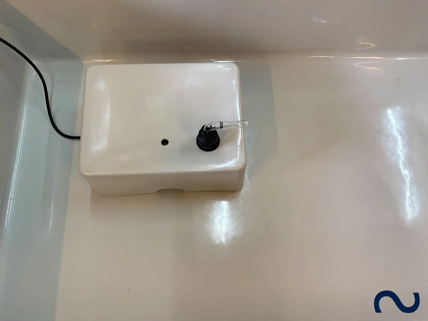 Abdeckung fuer Unterwasserfilteraggregat Filtral GFK-Wasserbecken