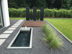 Architektonisches Wasserbecken mit Wasserspiel Reflecting Pool Teichbecken GFK