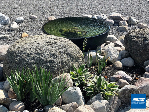 Wasserschale, Schalenbrunnen, Gartenschale, Idee, Gartengstelatung, Kies