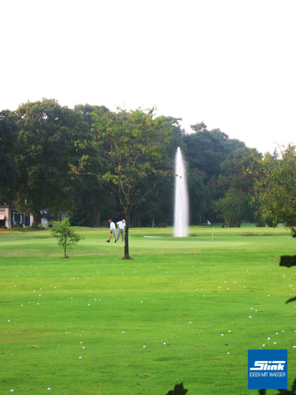 Golfplatz Wasser, Springbrunnen bauen, Fontäne, große Wasserfontäne, Golfanlage, Planung