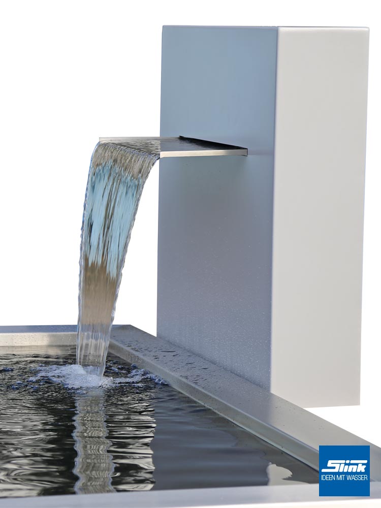 Formales Wasserbecken Mit Wasserfall Stele Ella Victoria Slink