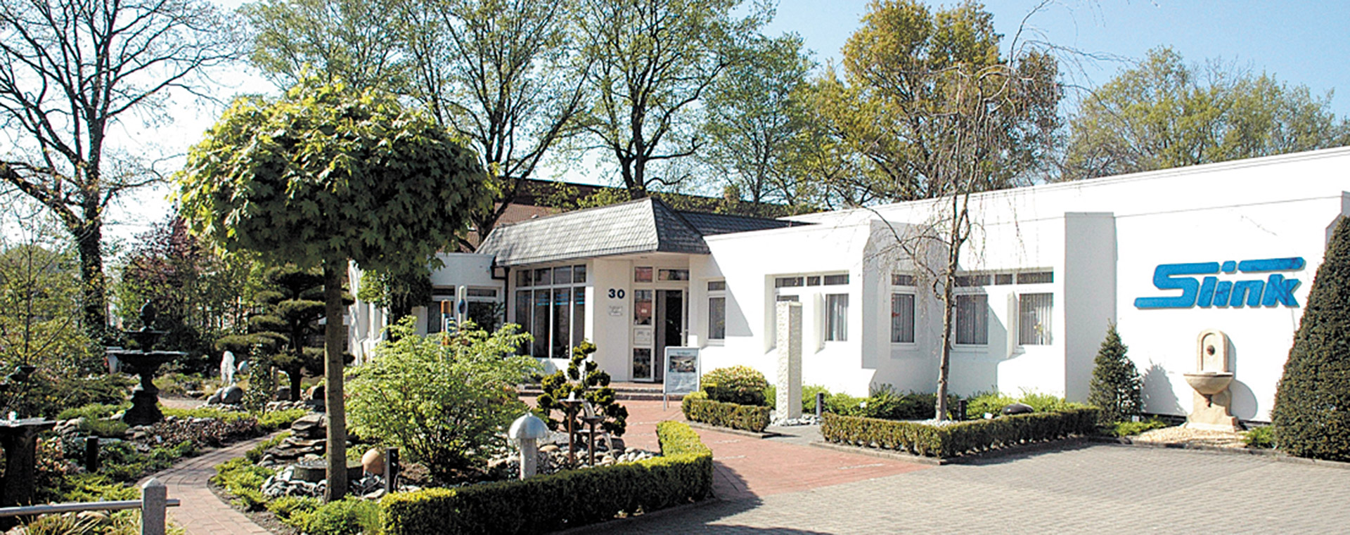 Slink_Gartenbrunnen_Teichbecken_Terrassenbrunnen_Balkonbrunnen_Zimmerbrunnen_Ausstellung