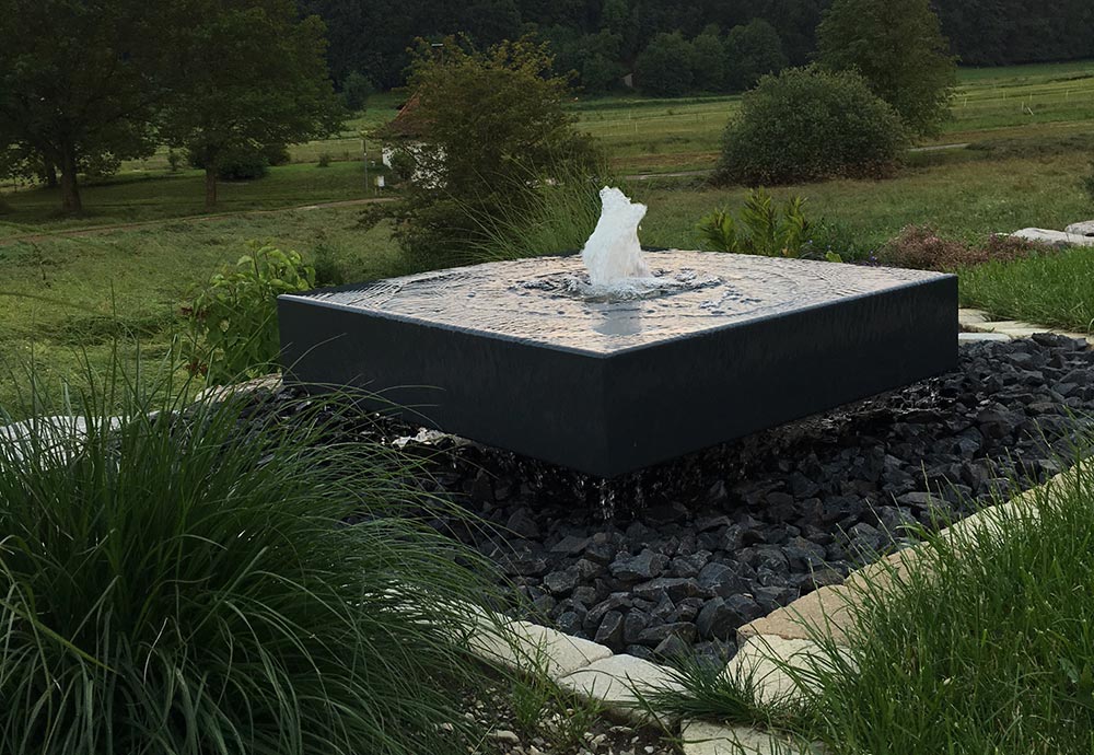 Großer DesignGartenbrunnen Alumento 100 Slink Ideen