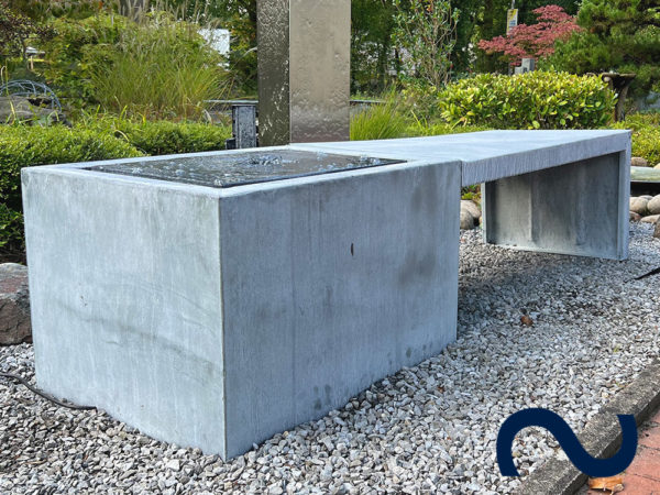 Zinkbrunnen Designerbrunnen Gartenbrunnen Springbrunnen Bank Gartenbank modern Idee