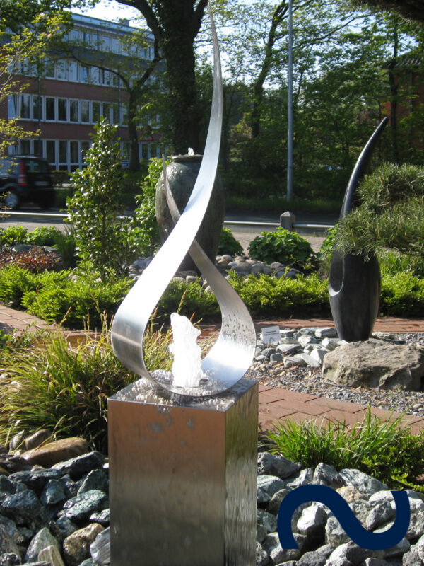 Gartenbrunnen, Edelstahlbrunnen, Luxus, Elegant, beleuchtet, Springbrunnen, modern, Architekt, Zierbrunnen
