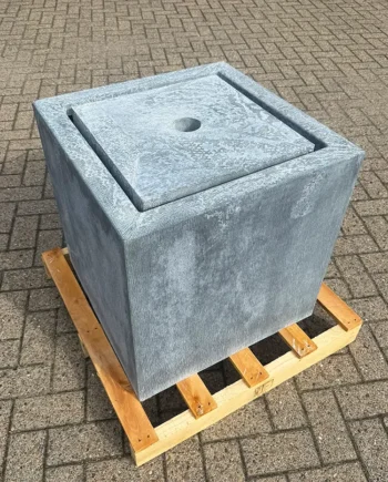 Zinkbrunnen Wassertisch